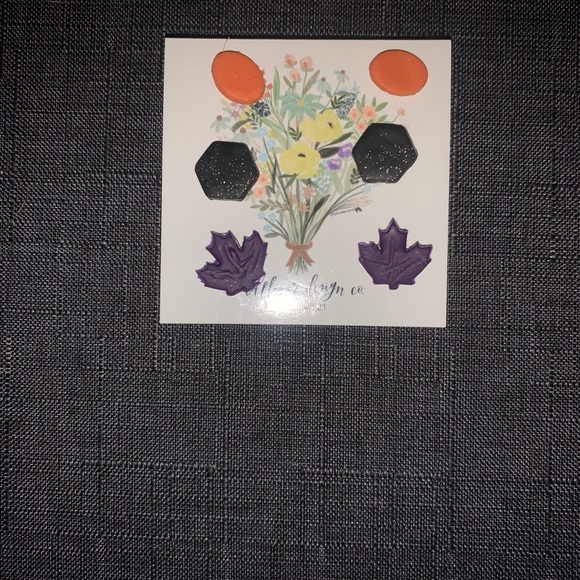 Fall earrings - Picture 2 of 3